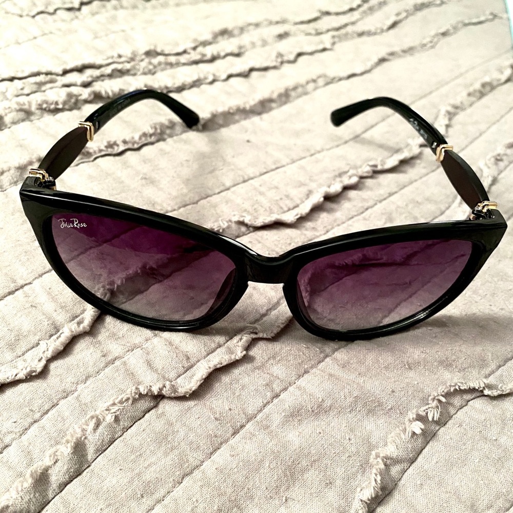 #0017 Jolie Rose Sunglasses